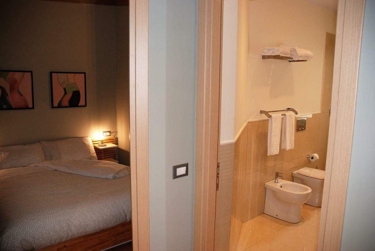 Cinque Terre The Square Apt - Two Bathrooms 斯培西亚 外观 照片